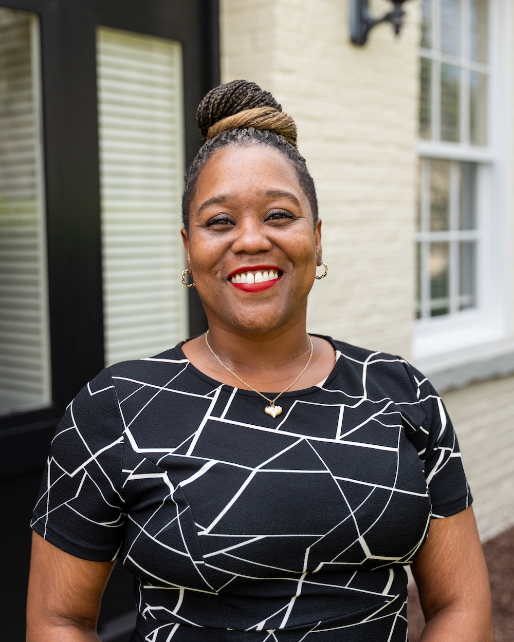 photo of Ivey Holmes