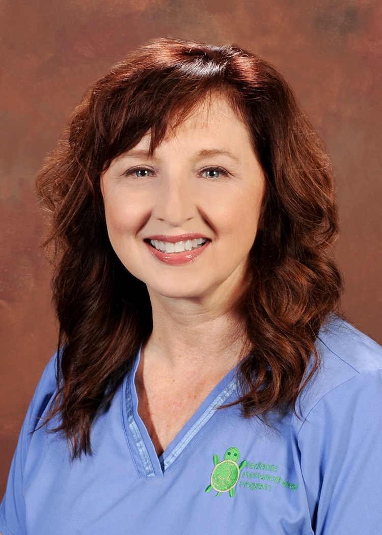 photo of Robin Dobbins, RN