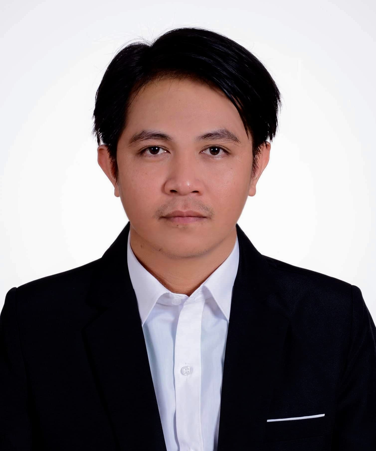 photo of Daniel E. Gracilla