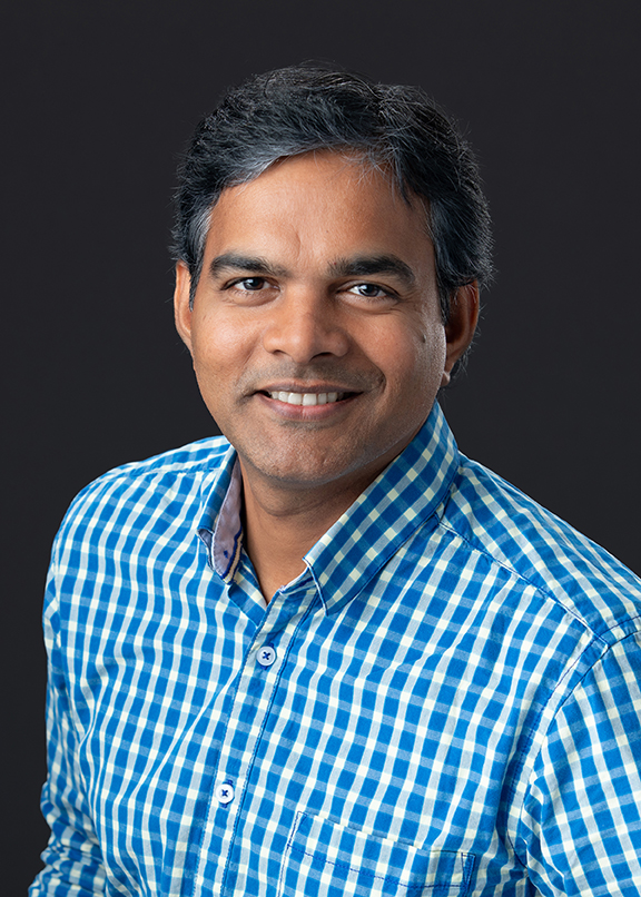 photo of Ravi Komaravolu, PhD