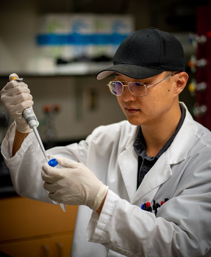 photo of Jianqiu Zou, PhD