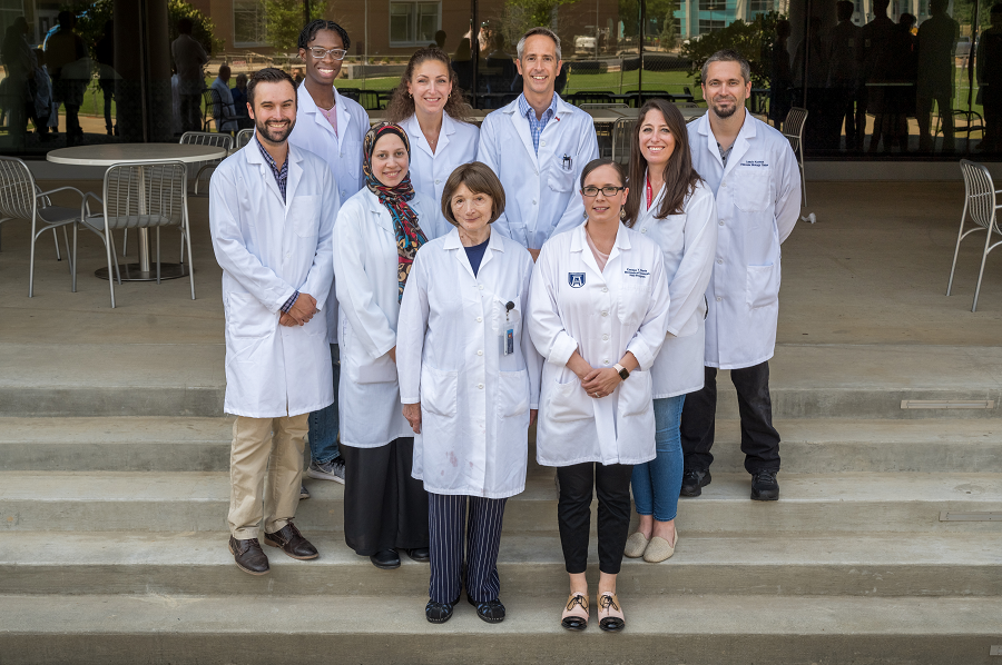 Dr. Belin de Chantemele's lab members posing for picture