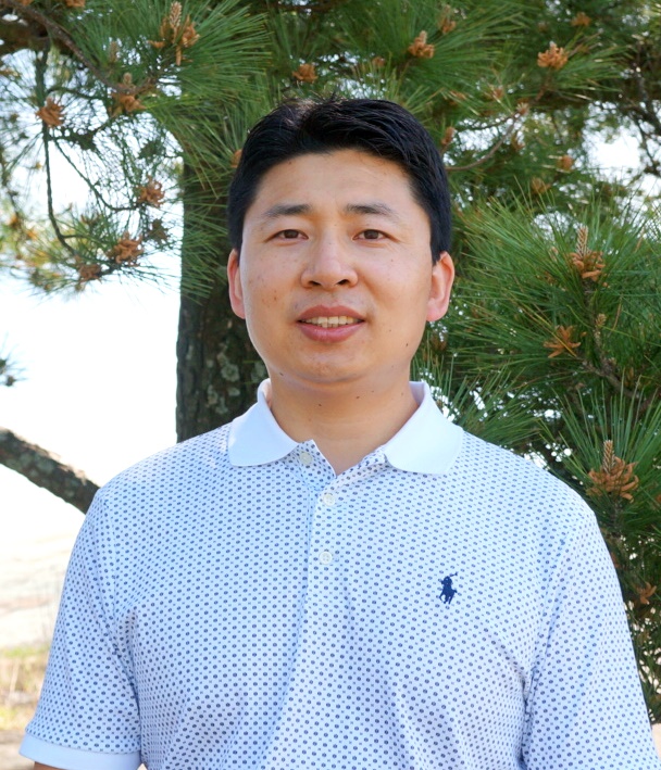 photo of Wei Xiao, PhD