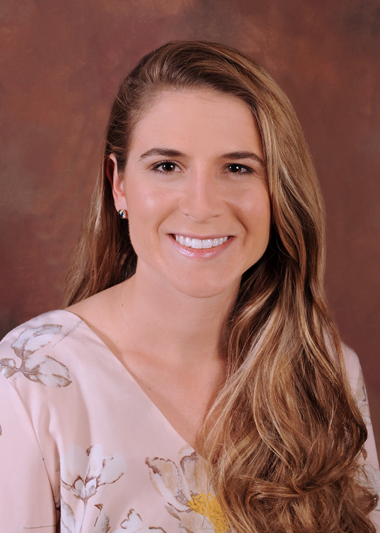 photo of Stephanie Komic, MD