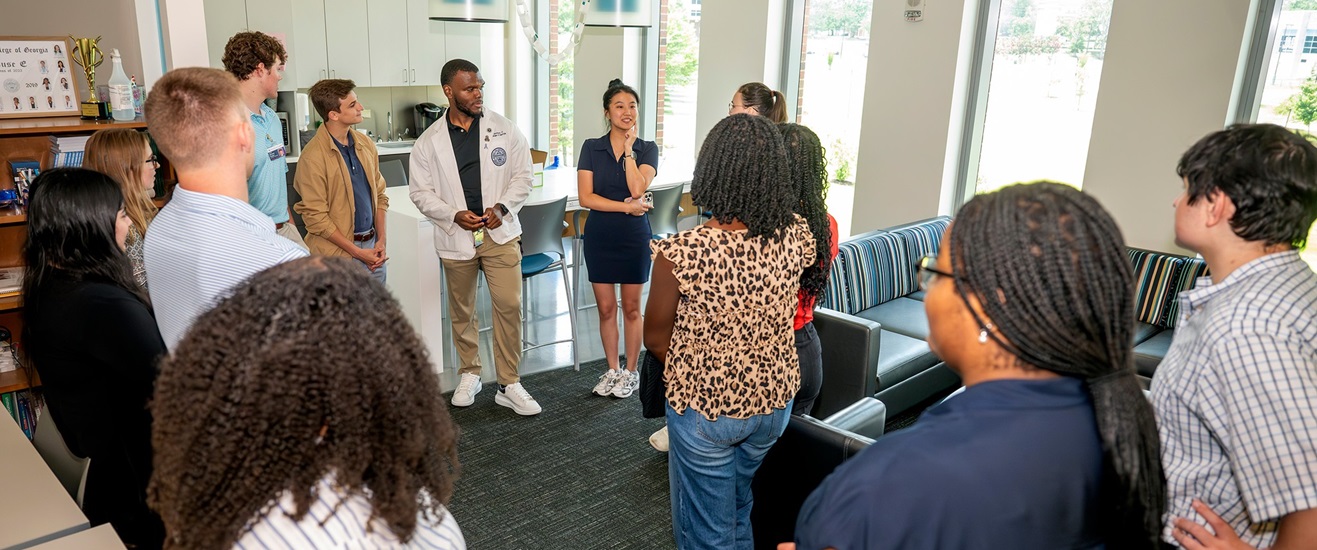 MCG Students talking