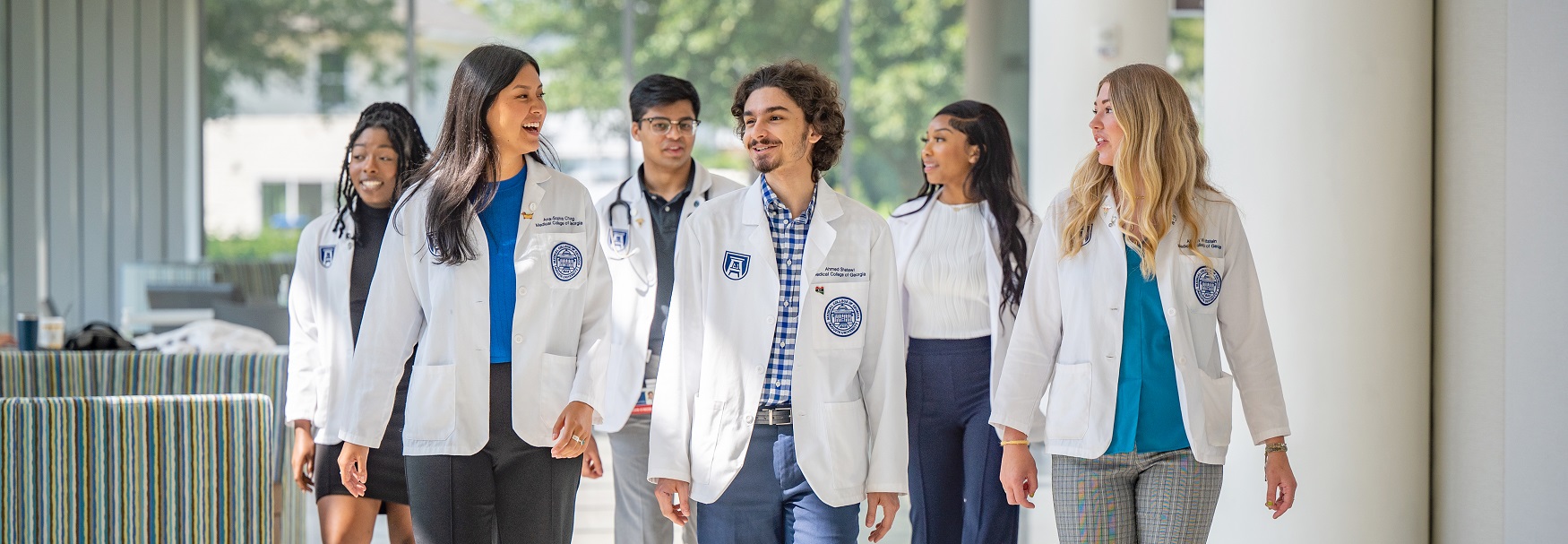 MCG students walking through Harrison Commons