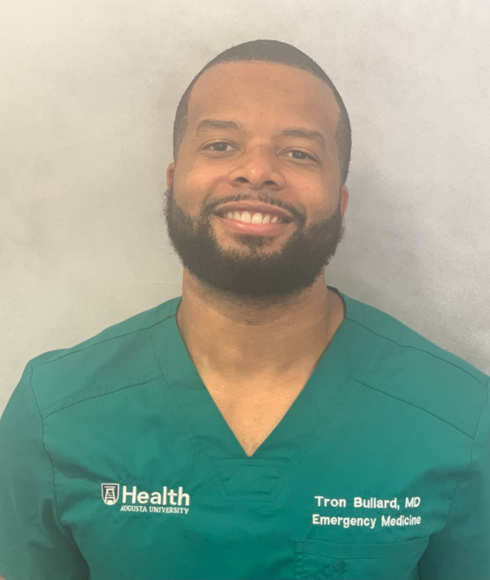 photo of Tron Bullard, MD