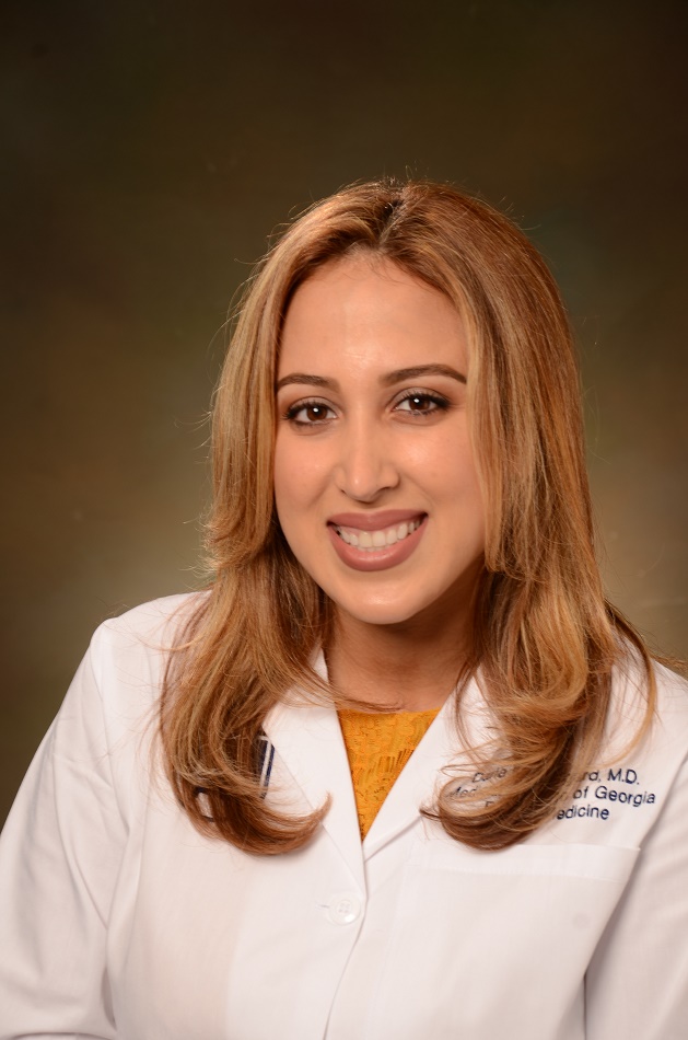 photo of Daria Ravangard, MD