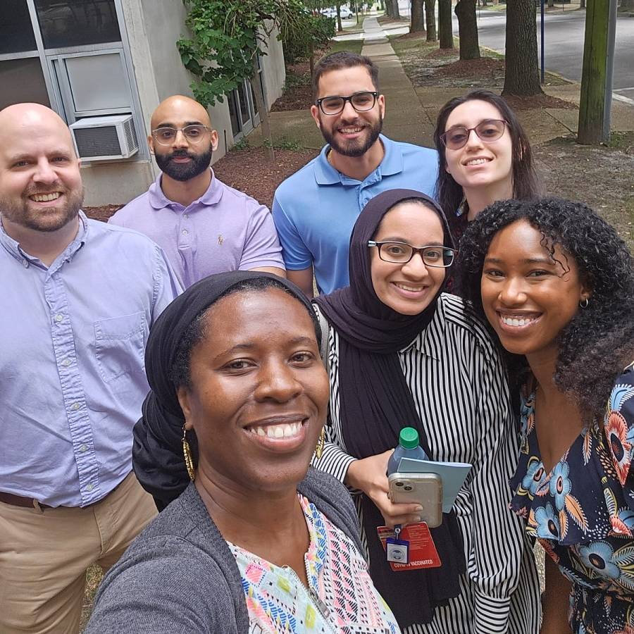 MCG residents pose for a selfie on campus.