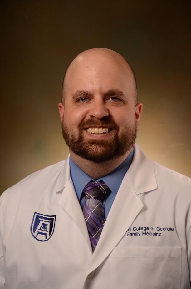 photo of Lucas Smith, MD