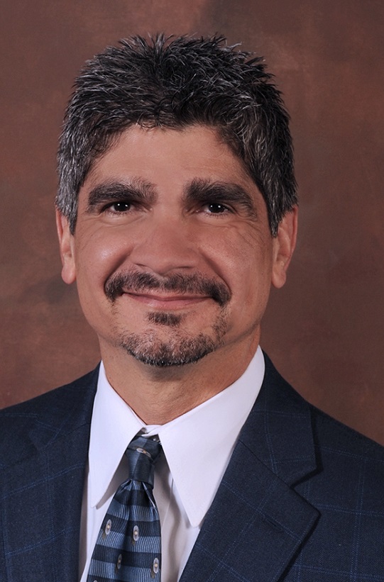 photo of Fernando Vale Diaz, MD