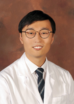 photo of Seungsu Lee, MD