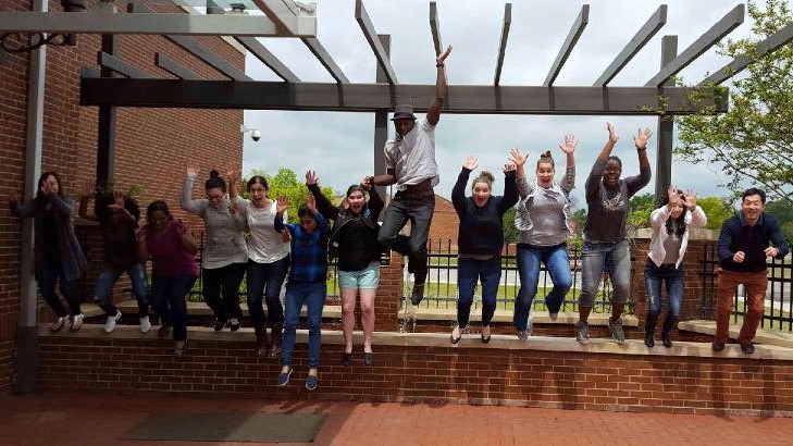 photo of PGY3s celebrating their final year