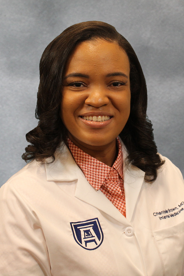 Photo of 
Chantelle Brown, MD
