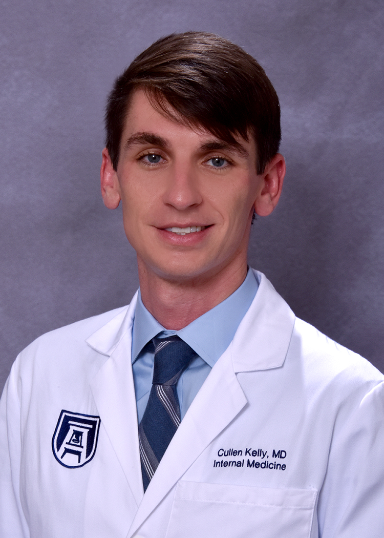 photo of Cullen Kelly, MD
