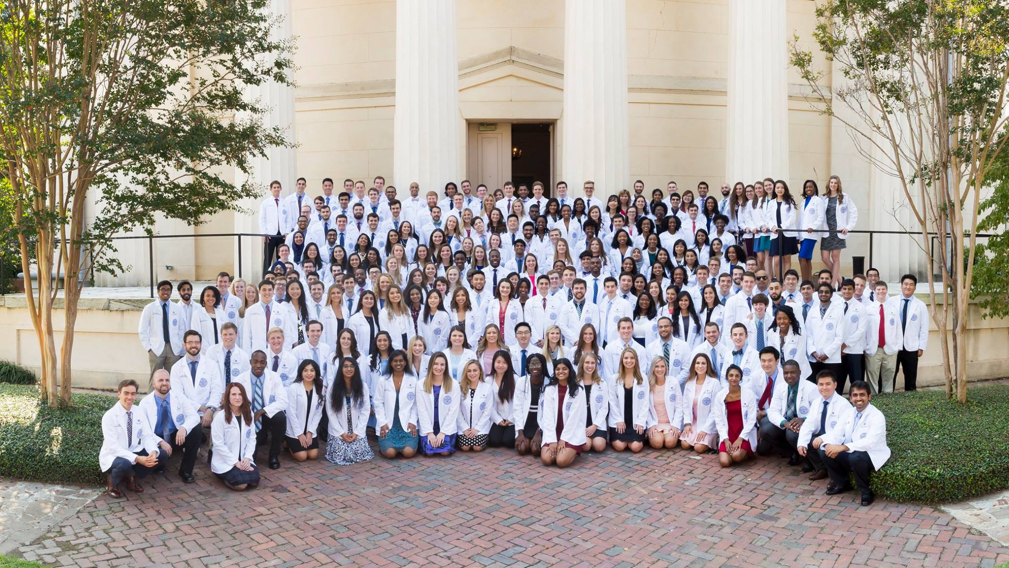 2022 Class with white coats