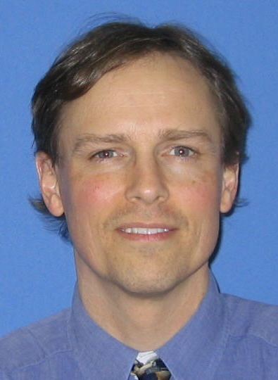 Headshot of Tim Sadenwasser