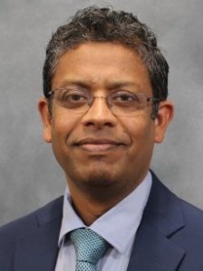 Headshot of Zubair Karim