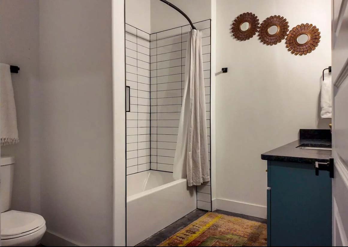 Bathroom 2