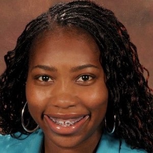 Headshot of TaQuana Comer