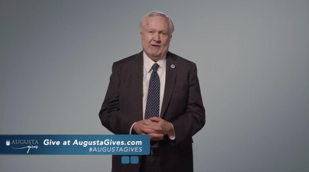 President Keel thanking donors