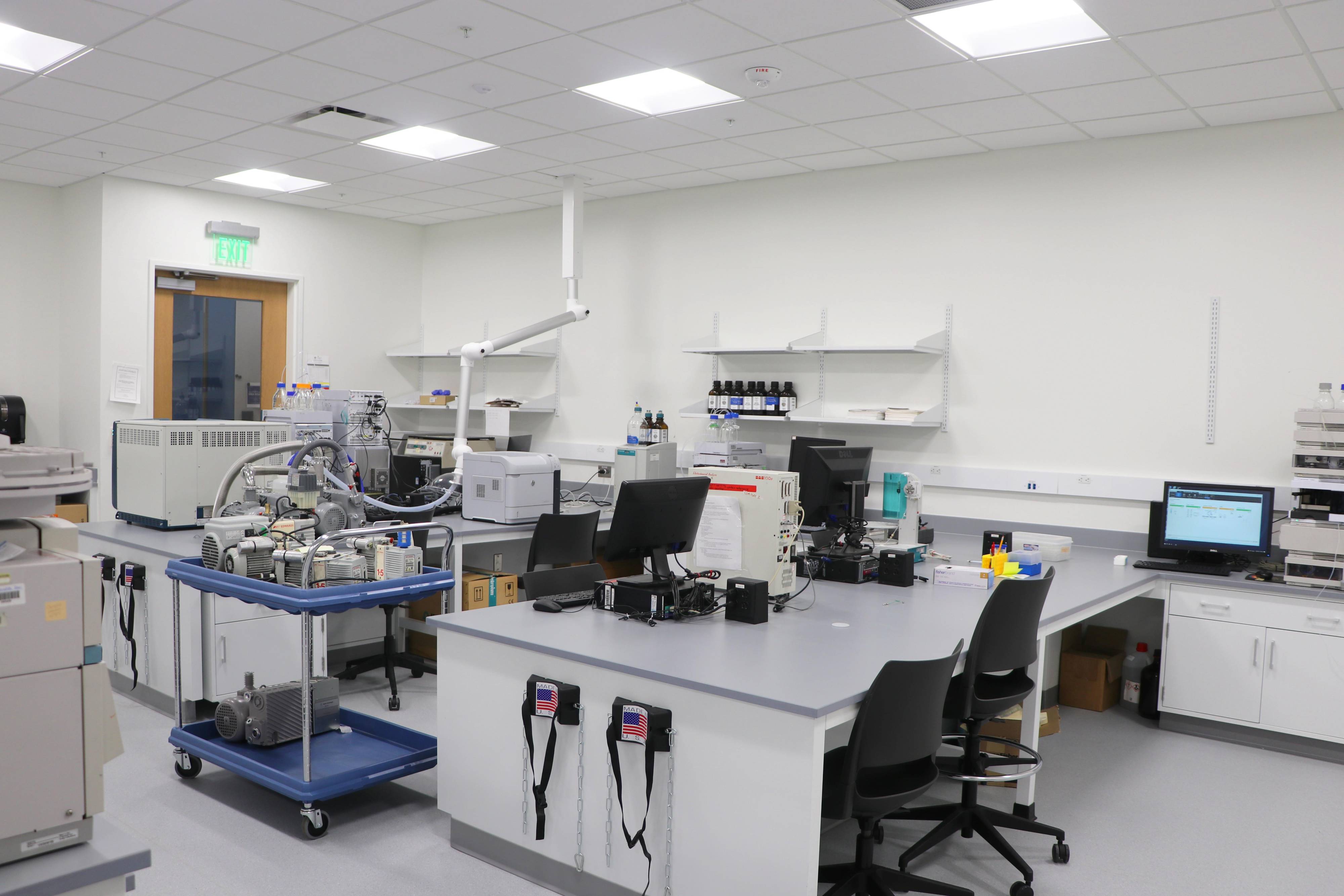 Chemical and Biomolecular Analysis Facility