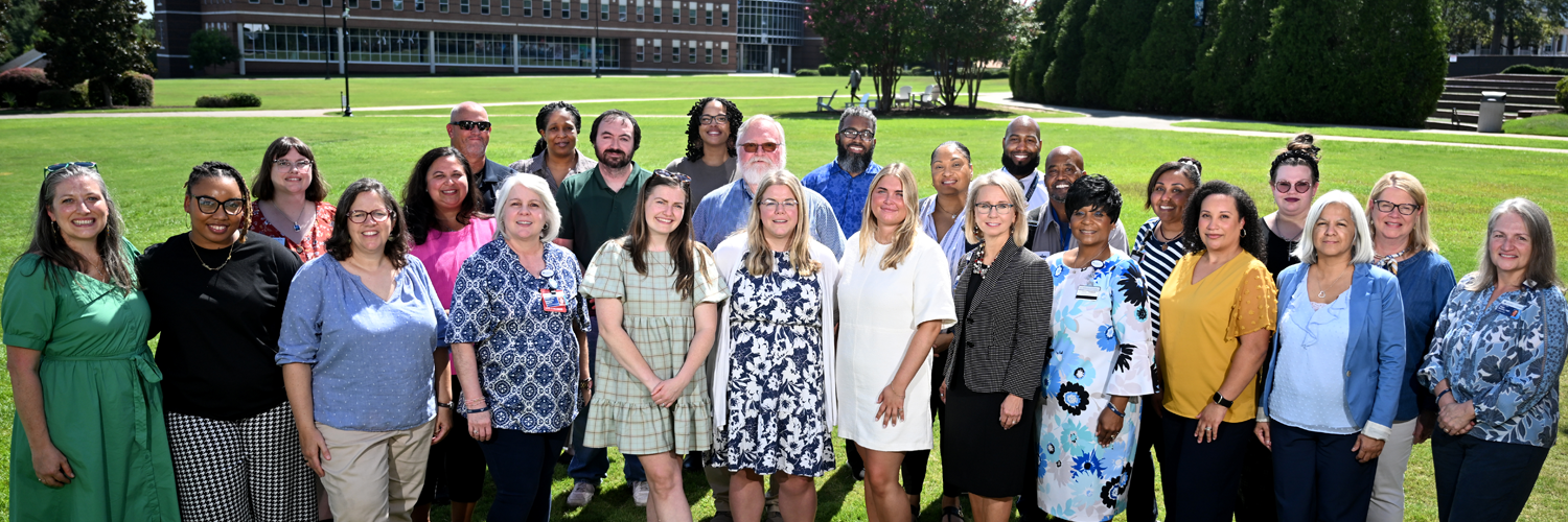 Group photo of AUSC members outside the JSAC