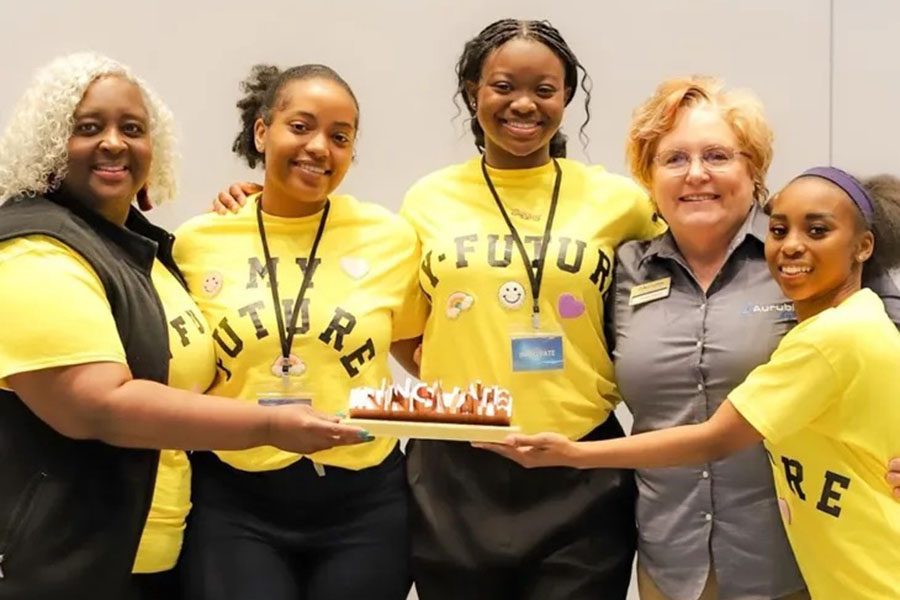 photo of Undergraduate Third Place