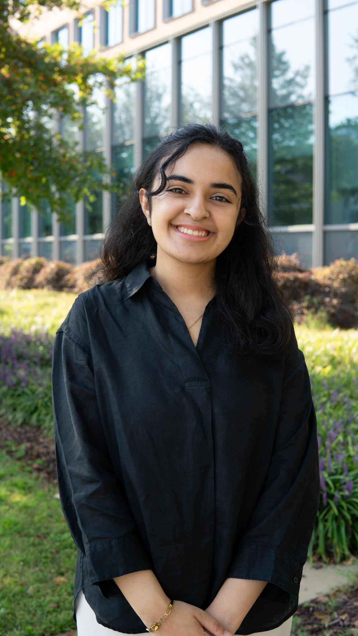 photo of Zahra Farooqi