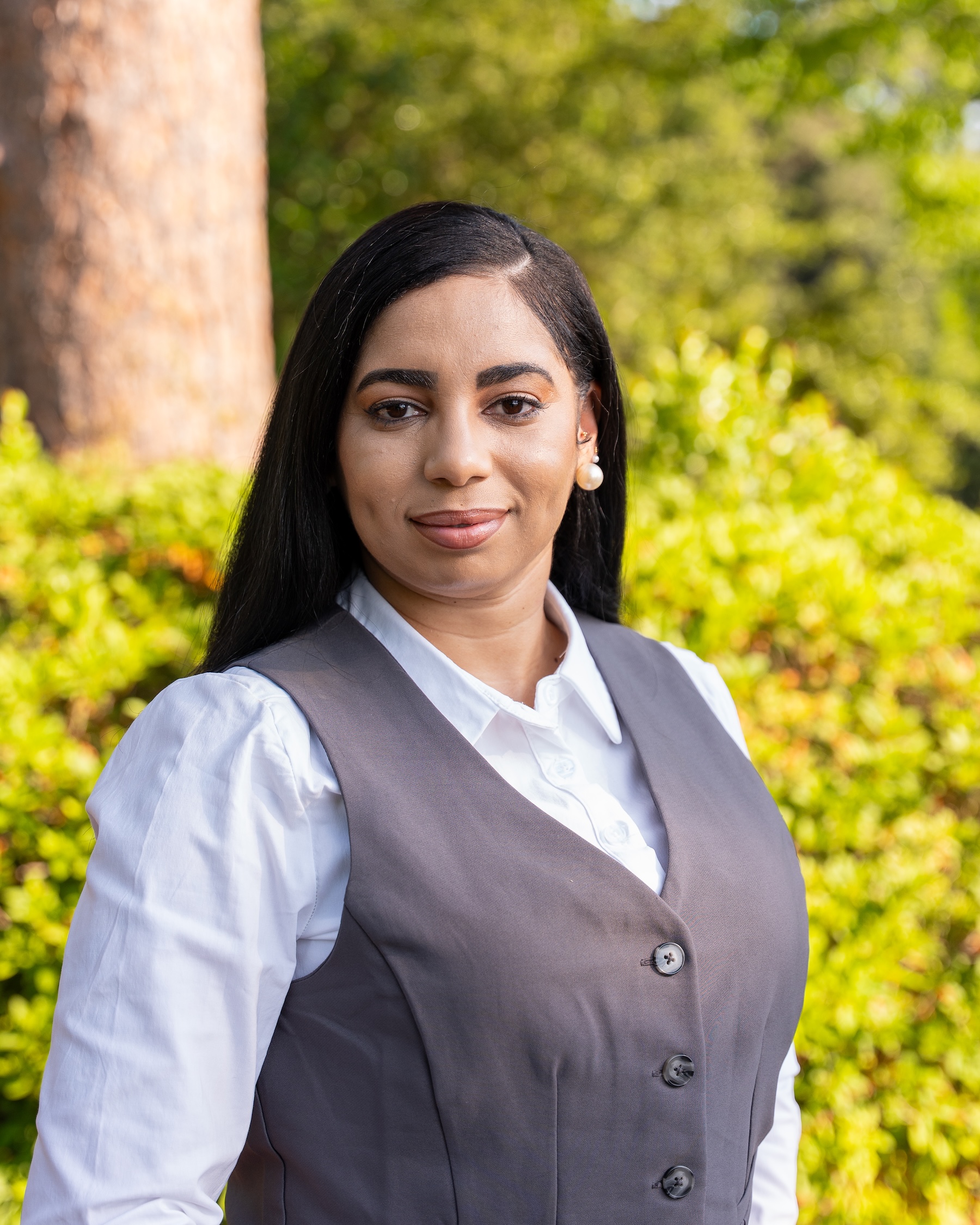 photo of Carla Holcomb