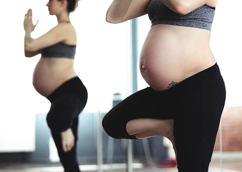 pregnant yoga