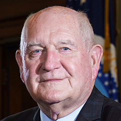 photo of Dr. Sonny Perdue